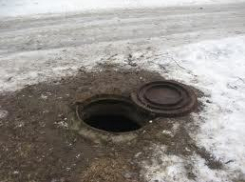 На юге Волгограда председатель огородов нашел труп в колодце