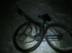 Водитель Renault насмерть сбил велосипедиста под Волгоградом 