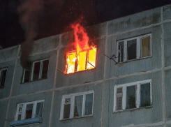 Пенсионер пострадал в пожаре в 9-этажном доме на севере Волгограда 