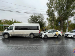 Подробности шок аварии с влетевшим такси в маршрутку в Волгограде