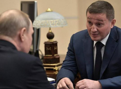 Андрей Бочаров вошел в тройку самых плохих губернаторов России