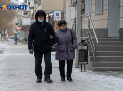 «Чтобы отчитаться перед правительством и президентом»: волгоградцы об объявленном повышении зарплат в регионе свыше 34 000 рублей