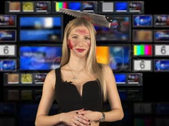 Волгоградка с пилой в голове рассказала о хоррор-новинках