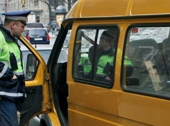 Каждая третья маршрутка в Волгограде – угроза пассажирам