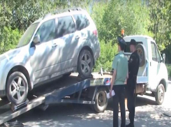 У волжанина за долги по алиментам изъяли кроссовер