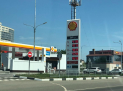 Администрация Краснооктябрьского района хочет снести автозаправку Shell в Волгограде