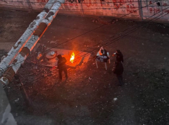 Шашлыки под теплотрассой повадились жарить в Волгограде