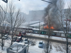 Рынок «Олимпия» загорелся в Волгограде