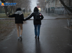 Снегодождь и гололед продолжают кошмарить волгоградцев 