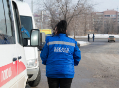 Водитель Toyota погиб в ДТП на юге Волгограда