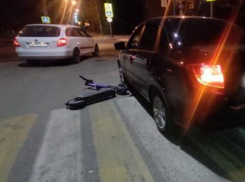 14-летняя электросамокатчица попала под колеса Granta под Волгоградом