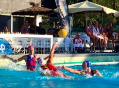 Гол волгоградской ватерполистки не помог сборной России