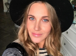 Из-за беременности Юлия Ковальчук перестала делать макияж