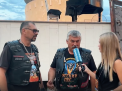 «Шоу акробатов, голос Хирурга и фонтан»: волгоградцы и гости города рассказали о своих эмоциях на байк-шоу