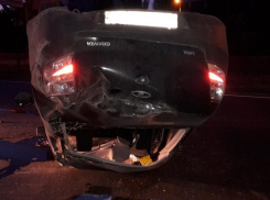  В Волгограде Lada Granta насмерть сбила пешехода и перевернулась