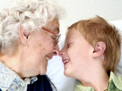 Женщине с внуком за махинации на 3 миллиона рублей не скостили срок в Волгограде