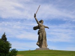 Спасать «Мать - Родину» будут московские эксперты