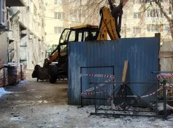 Волгоградцы усмотрели странное в концессионных раскопках в центре