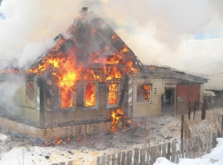 За сутки двое мужчин сгорели заживо в Волгоградской области