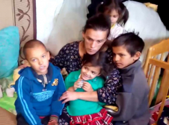 Одежда и канцтовары срочно нужны пятерым детям, выжившим на пожаре в Волгограде