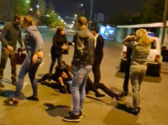 Под Волгоградом пьяные избили полицейских и депутата