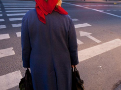 Под Волгоградом водитель на Volkswagen насмерть сбил женщину