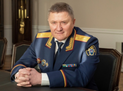 День рождения отмечает глава Волгоградского Следкома Василий Семенов