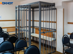 Подростку вынесли приговор за избиение таксиста в Волжском