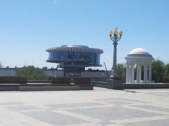 Волгоградские чиновники за сутки передумали строить для себя новое здание