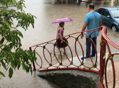 Публикуем фото затопленной Сарепты на юге Волгограда 