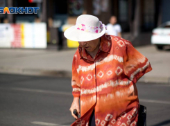 Удачное соседство: волгоградский пристав похитил у мертвых стариков более 5 миллионов рублей