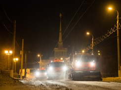 Невидимые для простых людей машины отправились убирать снег по распоряжению волгоградских чиновников