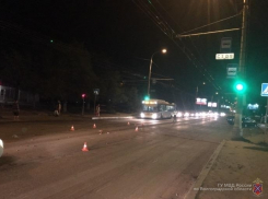 Задержан 17-летний водитель сбившей на светофоре 78-летнюю волгоградку 