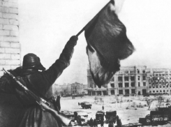Календарь: 24 ноября 1942 год – войска генерала Чуйкова соединились с частями Красной армии в Сталинграде