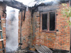 Тела двух мужчин обнаружены после пожара в Волгоградской области