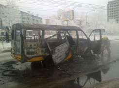 «Газель» на Астраханском мосту взорвалась из-за замыкания проводки 