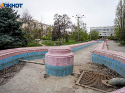 Жители Волгограда не оценили качество тротуаров в городе даже на «двоечку»