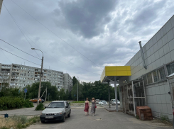 «Залетная» туча охладила Волгоград с окраин