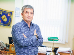 День рождения празднует глава волгоградского Союза журналистов Вячеслав Черепахин 