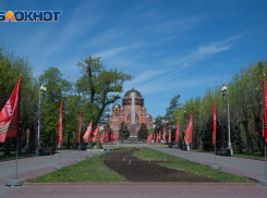 Знаменитый памятник Волгограда отмечает день рождения 