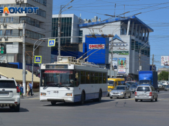Шины на 2,4 млн рублей закупают для волгоградских троллейбусов