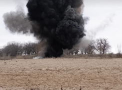 Под Волгоградом мобилизованные учатся изготавливать и взрывать снаряды