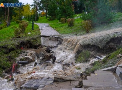 Два уголовных дела возбуждено в Волгограде по факту канализационной ЧС