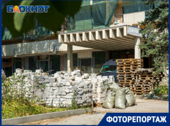 В центре Волгограда начали реконструкцию проданной москвичам гостиницы «Октябрьская»