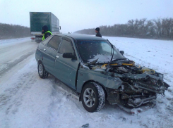 Пятеро пострадали в аварии на трассе «Волгоград - Каменск-Шахтинск»