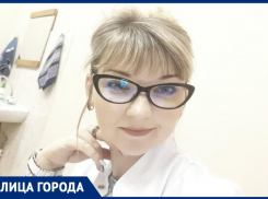 «По телевизору откровенно показывают не правду»: как завотделением поликлиники запрещает пить «Кока-Колу» и приспособилась к пандемии