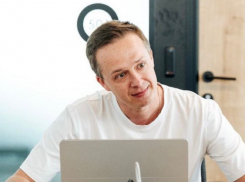 Как пробиться в сферу IT и зарабатывать от 200 000 рублей в месяц - смотри в новом выпуске «Подкаст Блокнот»