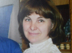 54-летняя женщина пропала по дороге на работу в Волгограде 