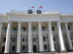 Беспартийные губернаторами не станут
