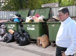 Робот начал агитировать за кандидата в губернаторы Андрея Бочарова 